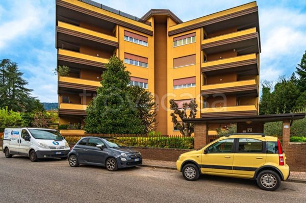 appartamento in vendita a Montecatini-Terme in zona Vico