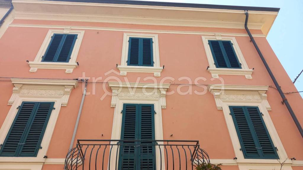 appartamento in vendita a Montecatini-Terme