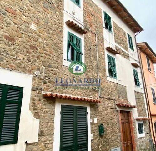 casa indipendente in vendita a Montecatini-Terme in zona Vico