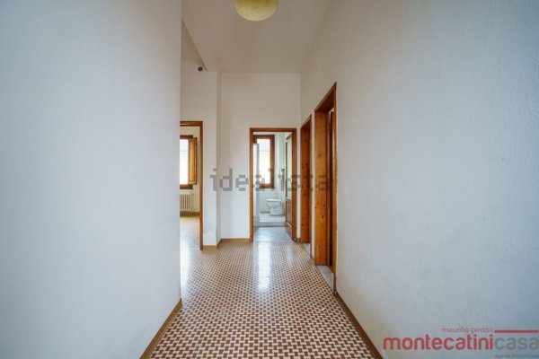 appartamento in vendita a Montecatini-Terme