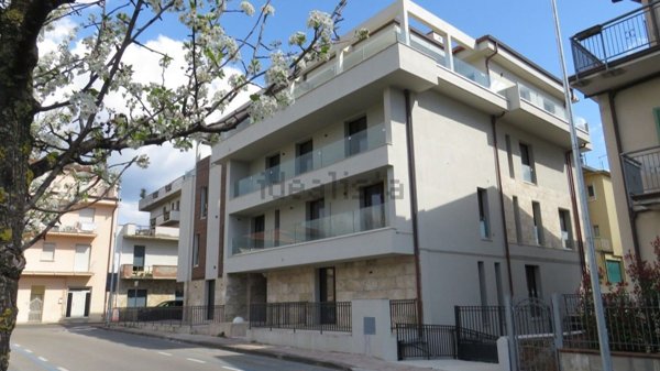 appartamento in vendita a Montecatini-Terme