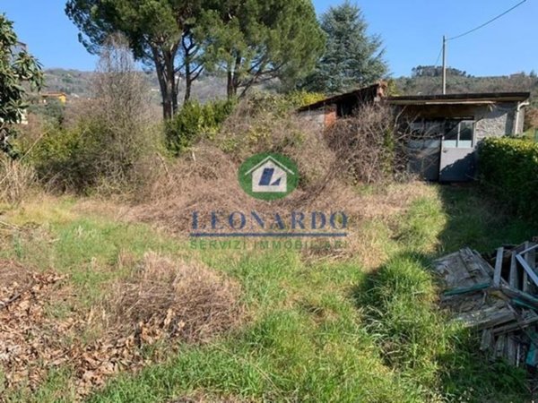 locale di sgombero in vendita a Montecatini-Terme in zona Vico
