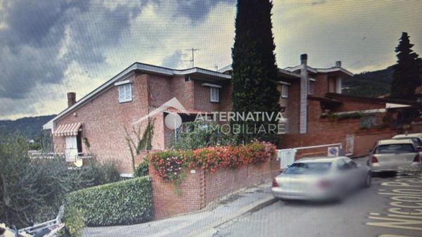appartamento in vendita a Montecatini-Terme