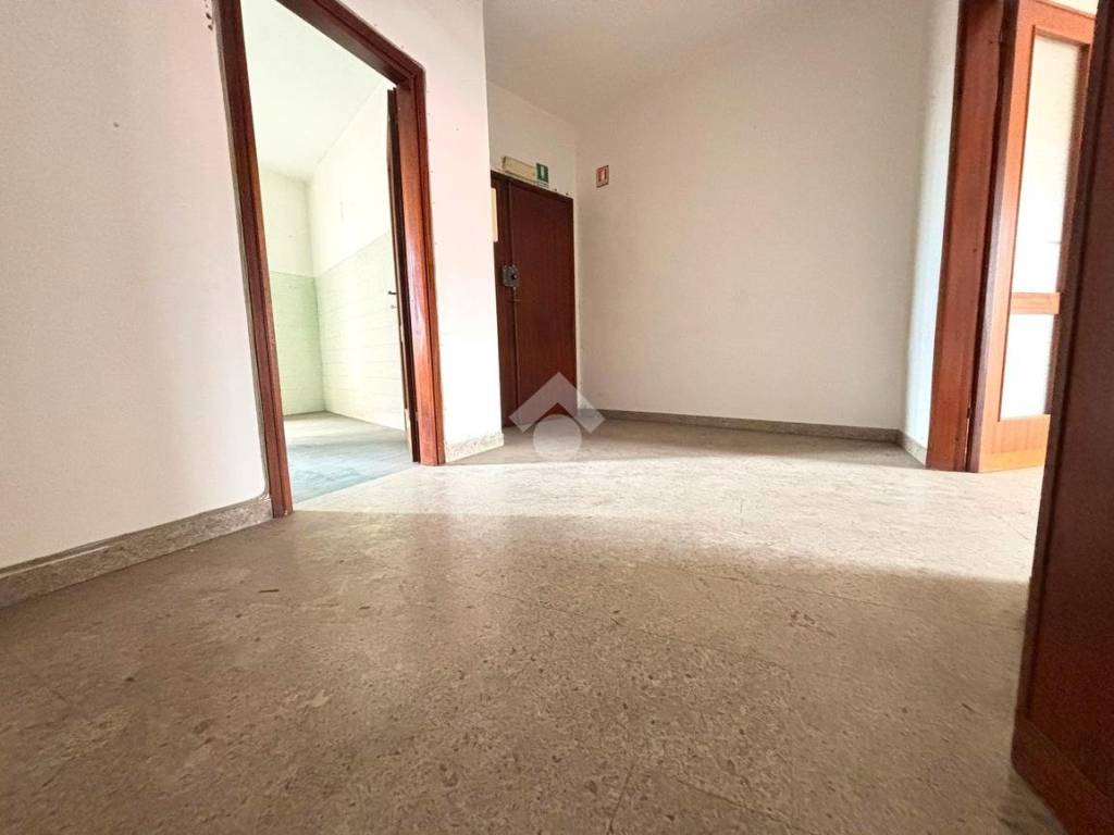 ufficio in vendita a Montecatini-Terme