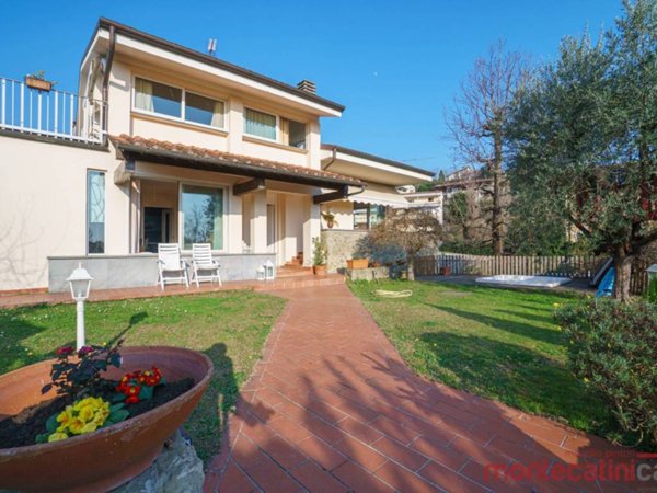 casa indipendente in vendita a Montecatini-Terme in zona Vico