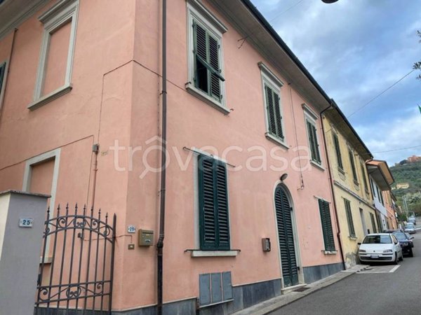 appartamento in vendita a Montecatini-Terme in zona Vico