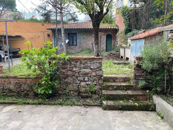 appartamento in vendita a Montecatini-Terme in zona Vico