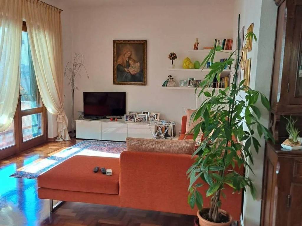 casa indipendente in vendita a Montecatini-Terme in zona Vico