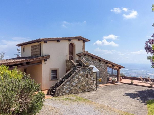 casa indipendente in vendita a Montecatini-Terme in zona Vico