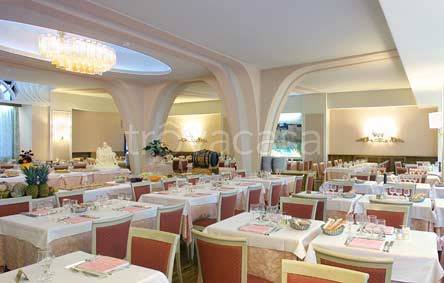 negozio in vendita a Montecatini-Terme in zona Vico