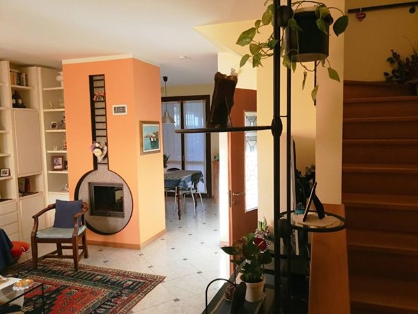 casa indipendente in vendita a Montecatini-Terme in zona Vico