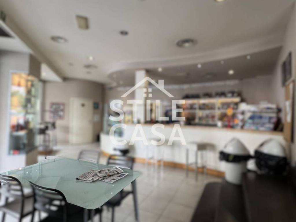 negozio in vendita a Montecatini-Terme in zona Vico