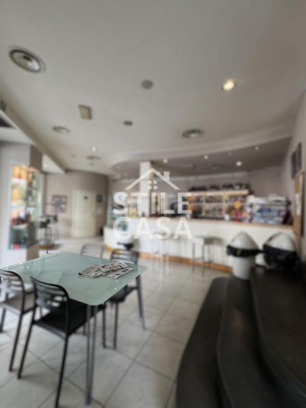 negozio in vendita a Montecatini-Terme in zona Vico