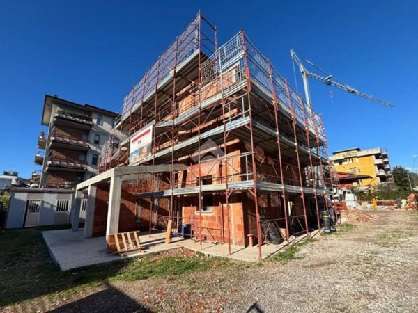 casa indipendente in vendita a Montecatini-Terme in zona Vico