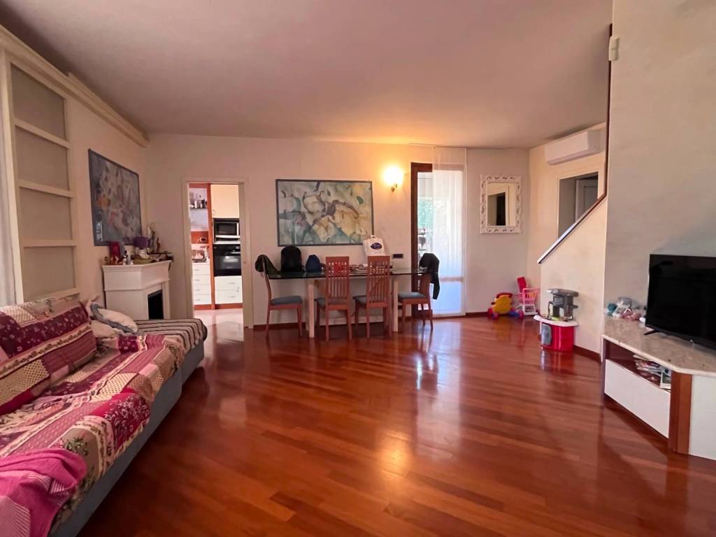 appartamento in vendita a Montecatini-Terme