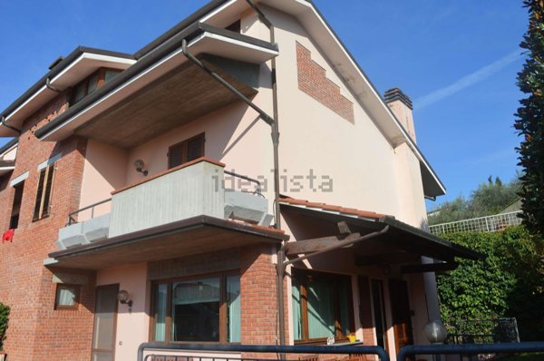 casa indipendente in vendita a Montecatini-Terme