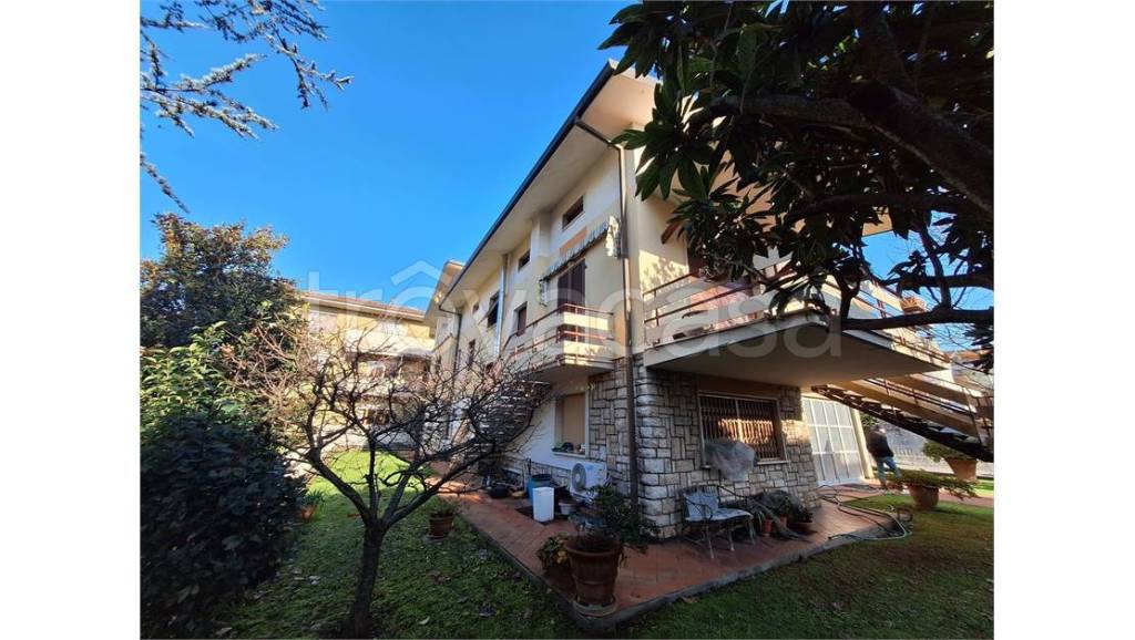 casa indipendente in vendita a Montecatini-Terme in zona Vico