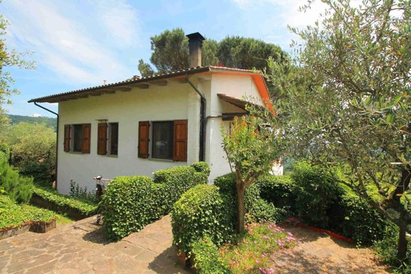 casa indipendente in vendita a Montecatini-Terme in zona Vico