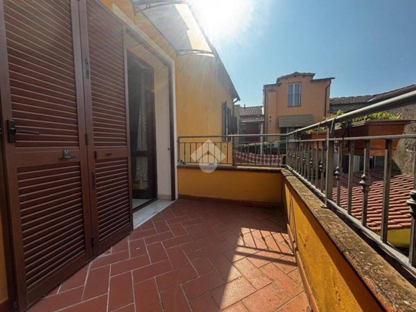 casa indipendente in vendita a Montecatini-Terme