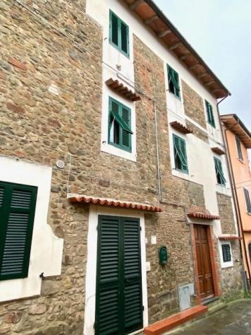casa indipendente in vendita a Montecatini-Terme in zona Vico