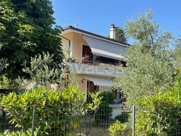 appartamento in vendita a Montecatini-Terme in zona Vico