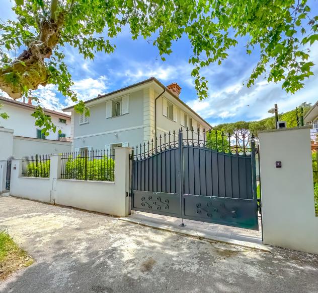 casa indipendente in vendita a Montecatini-Terme in zona Vico