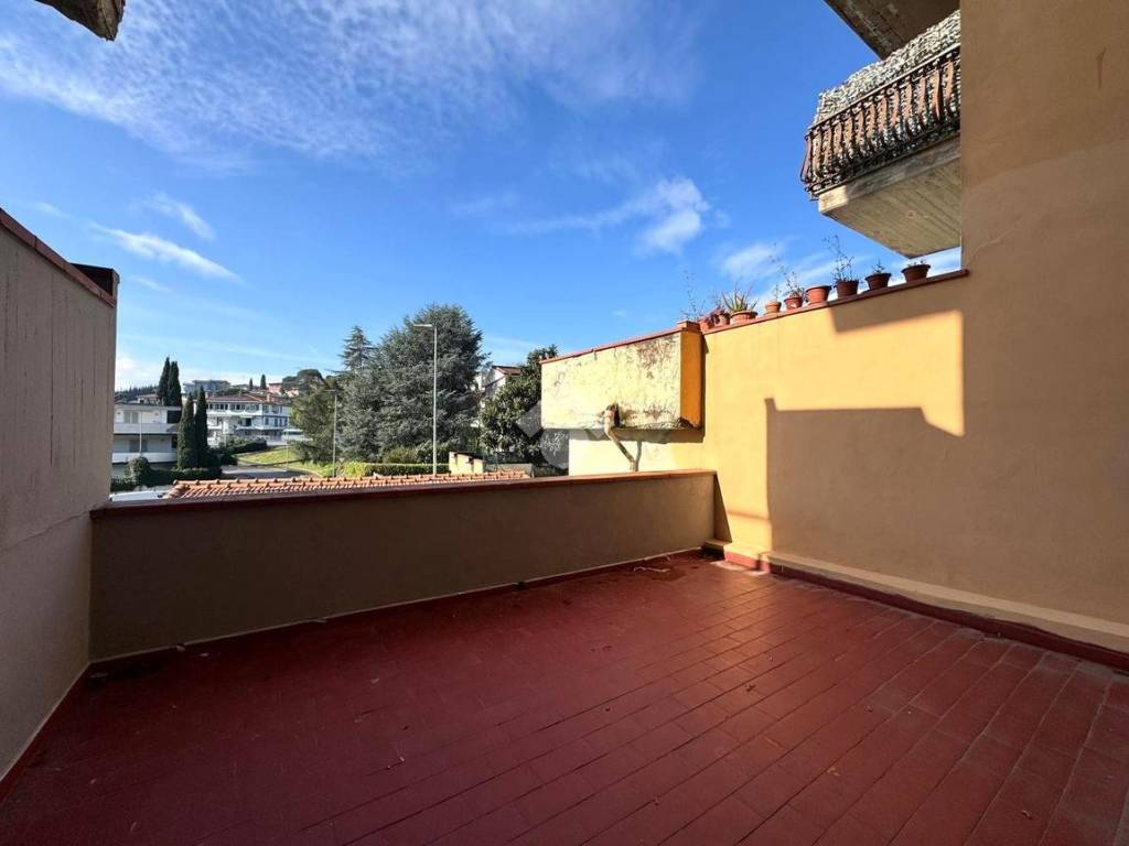 appartamento in vendita a Montecatini-Terme