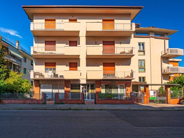 negozio in vendita a Montecatini-Terme