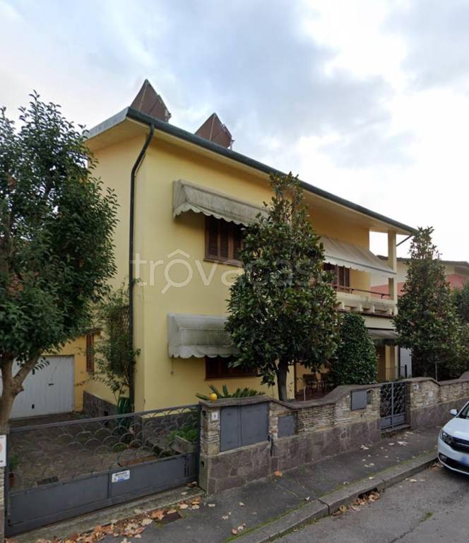 appartamento in vendita a Montecatini-Terme in zona Vico