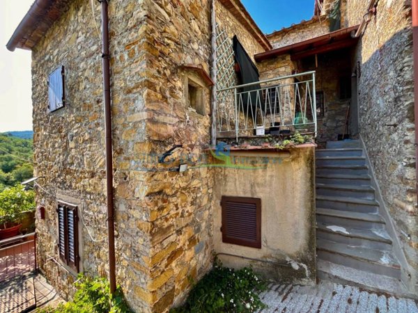 appartamento in vendita a Montecatini-Terme