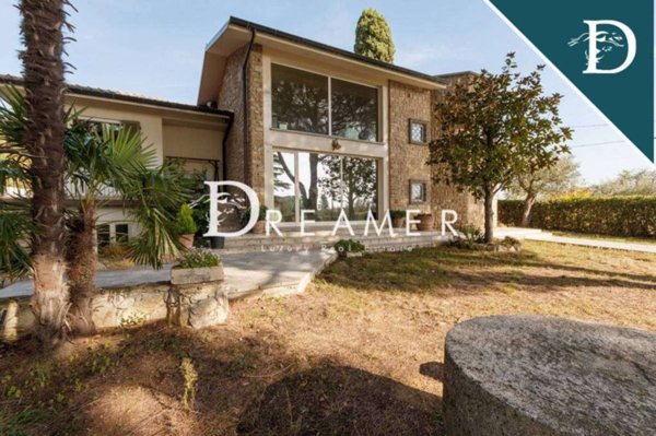 casa indipendente in vendita a Montecatini-Terme in zona Vico