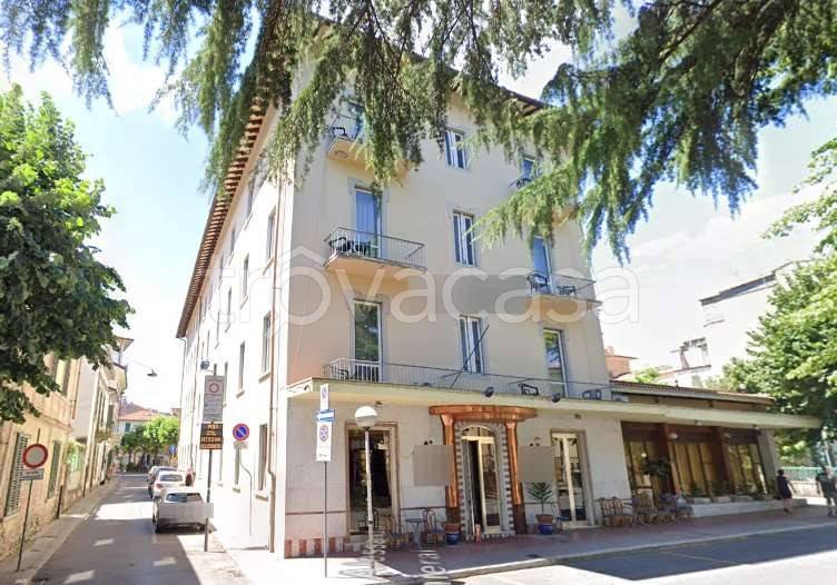negozio in vendita a Montecatini-Terme in zona Vico