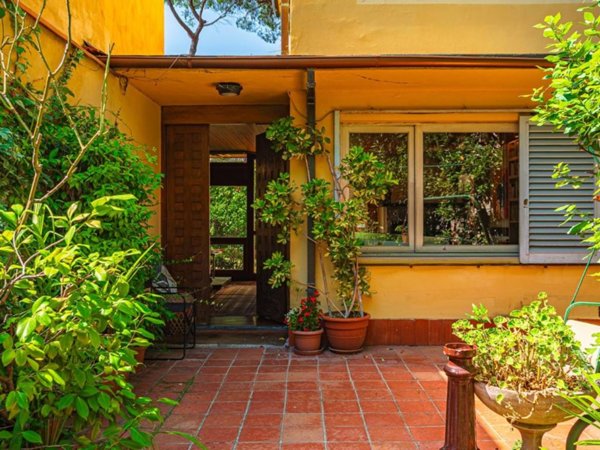 casa indipendente in vendita a Montecatini-Terme in zona Vico