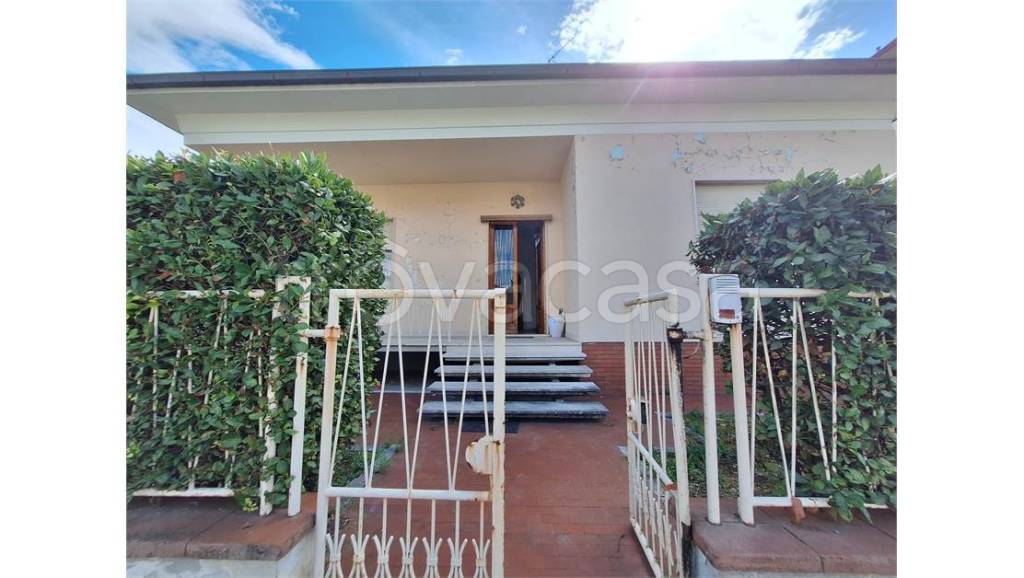 casa indipendente in vendita a Montecatini-Terme in zona Vico
