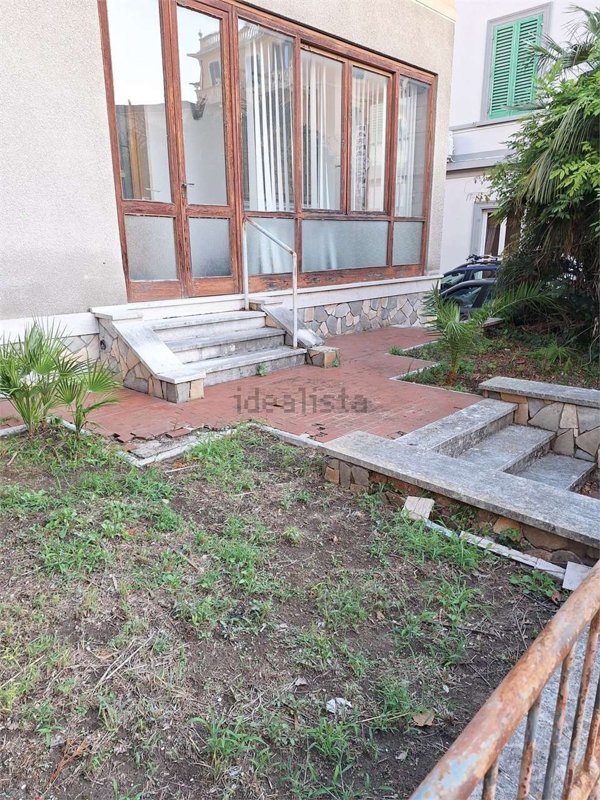 casa indipendente in vendita a Montecatini-Terme