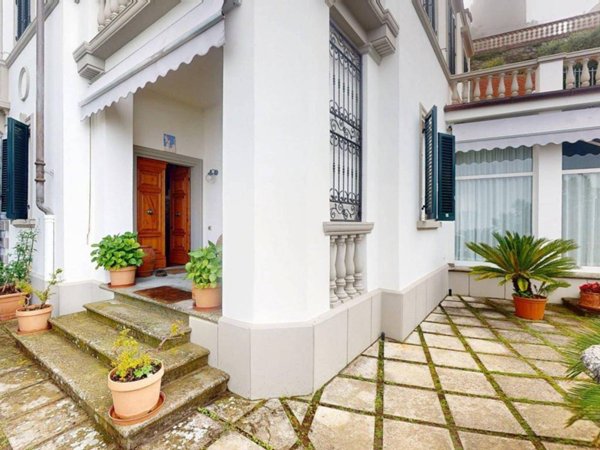 casa indipendente in vendita a Montecatini-Terme in zona Vico