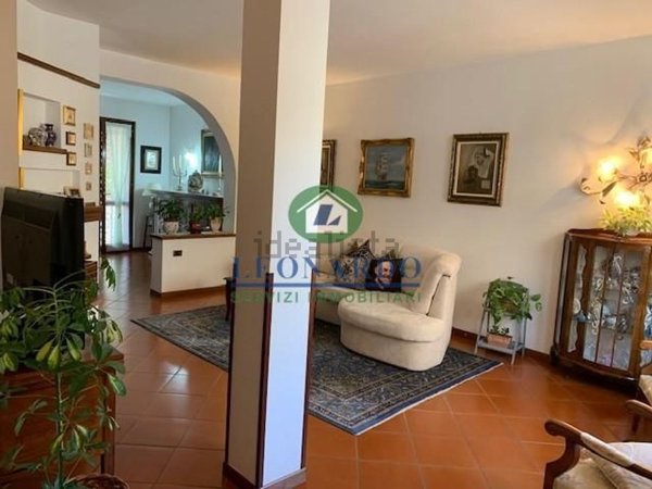 casa indipendente in vendita a Montecatini-Terme