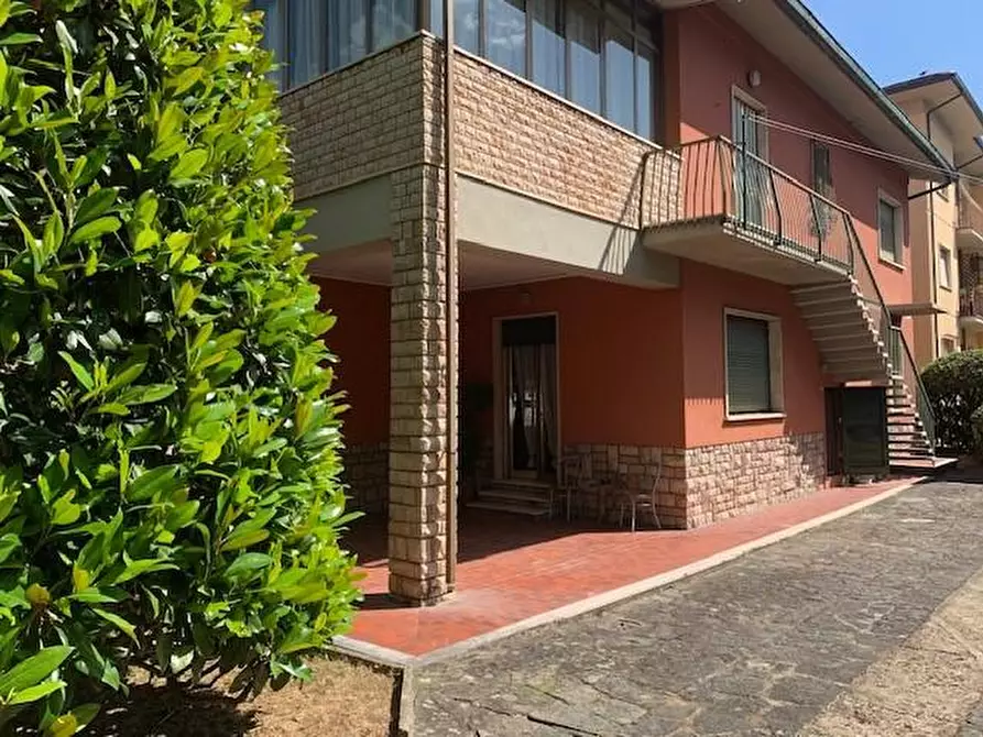 casa indipendente in vendita a Montecatini-Terme