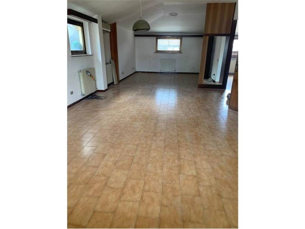 appartamento in vendita a Montecatini-Terme