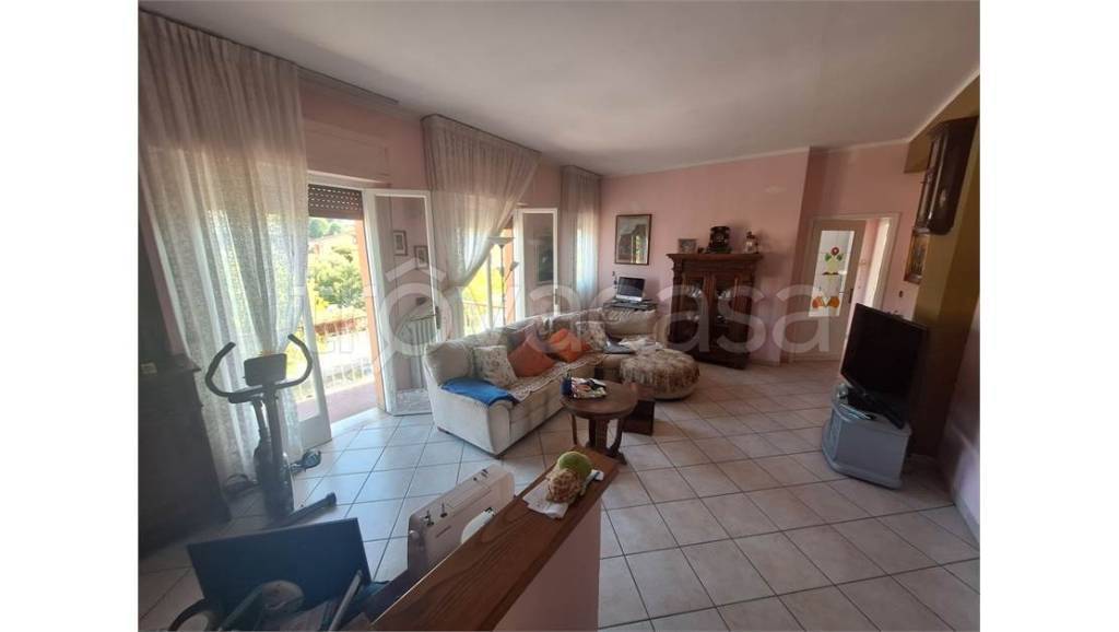 appartamento in vendita a Montecatini-Terme