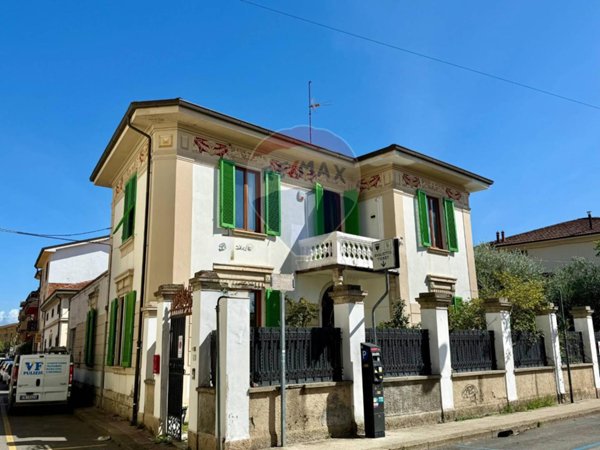 casa indipendente in vendita a Montecatini-Terme in zona Vico