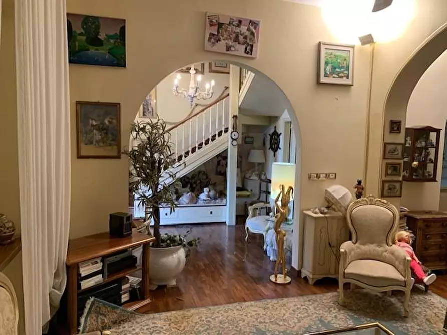casa indipendente in vendita a Montecatini-Terme