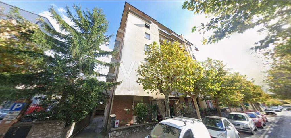 appartamento in vendita a Montecatini-Terme in zona Vico