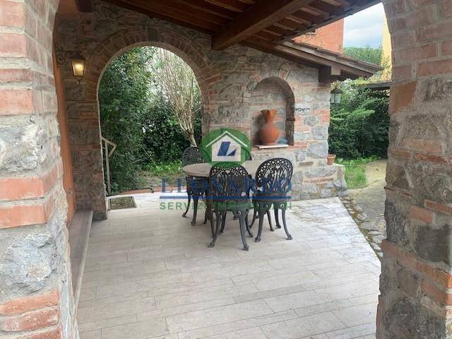 casa indipendente in vendita a Montecatini-Terme in zona Vico