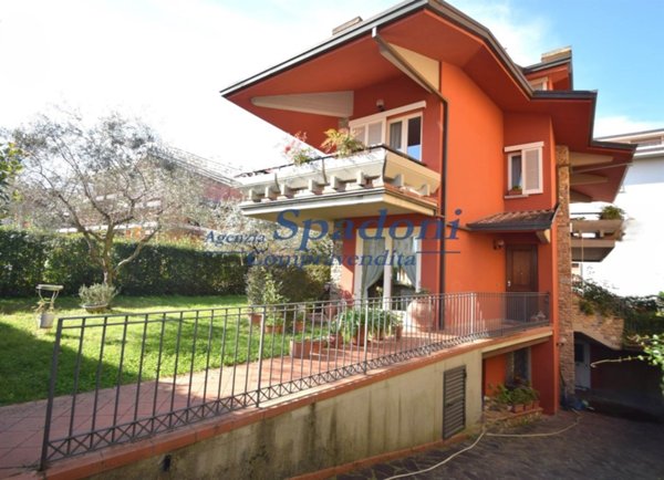 casa indipendente in vendita a Montecatini-Terme in zona Vico