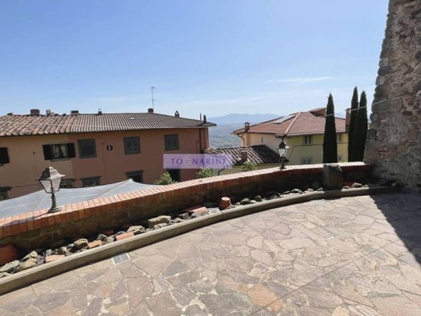 appartamento in vendita a Montecatini-Terme in zona Montecatini Alto