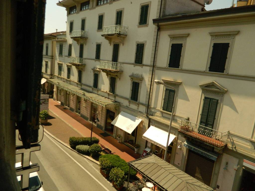 appartamento in vendita a Montecatini-Terme