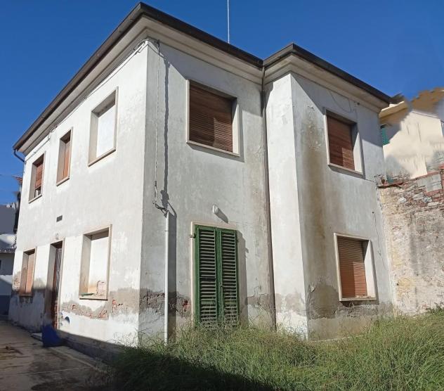 appartamento in vendita a Montecatini-Terme in zona Vico