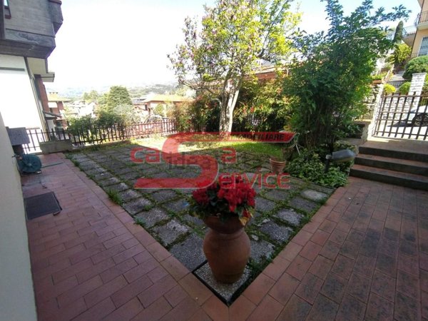 casa indipendente in vendita a Montecatini-Terme