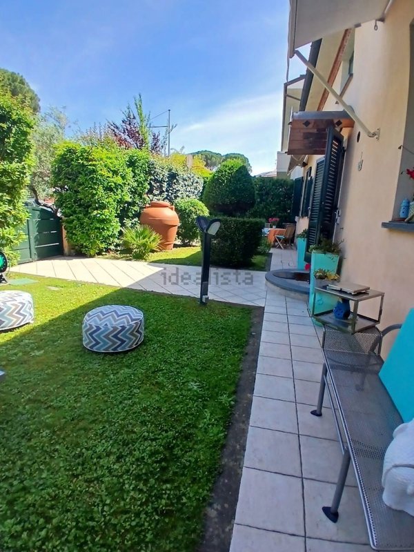 casa indipendente in vendita a Montecatini-Terme